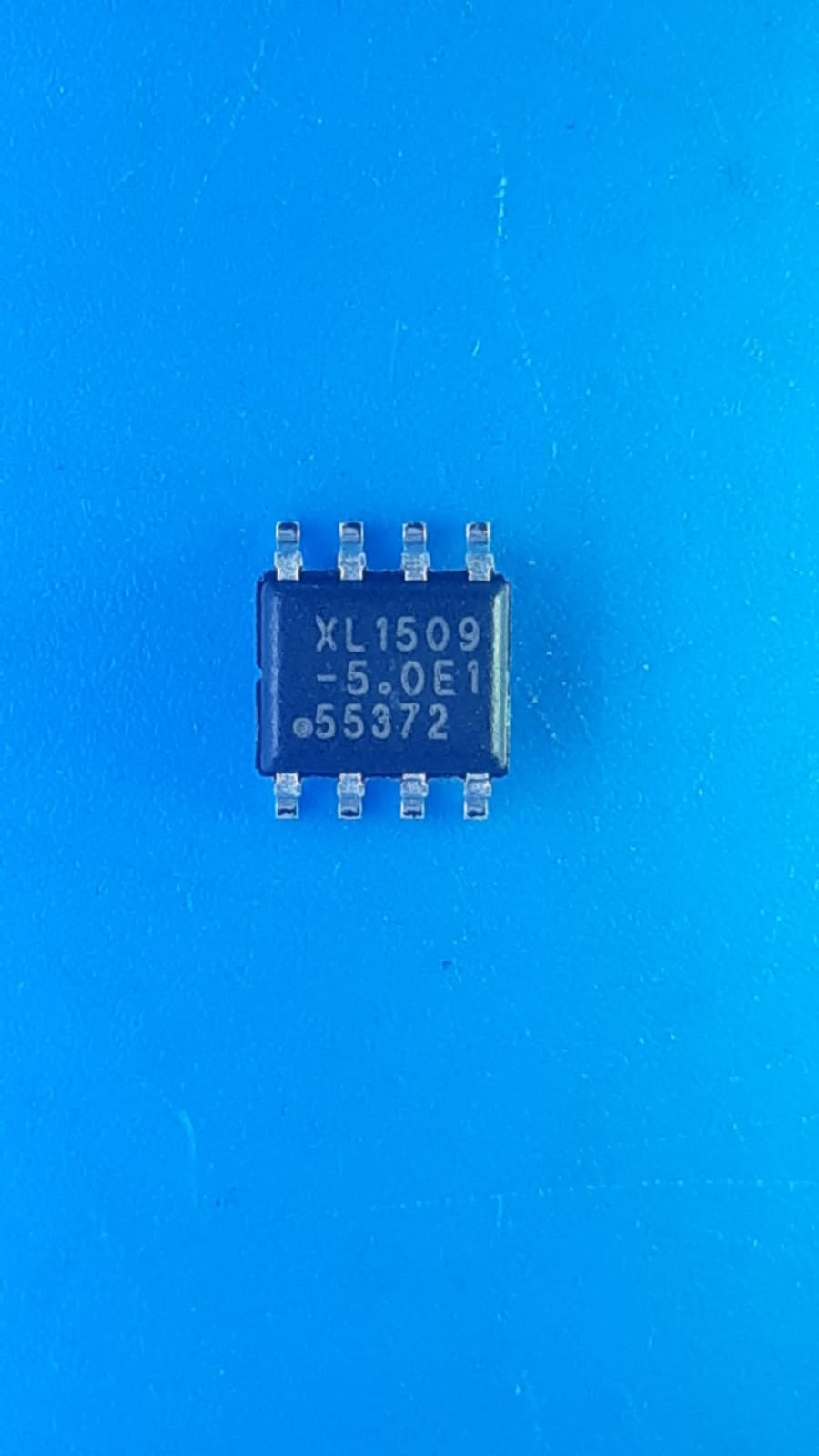 XL1509 5.0E1, a Integrated Circuit